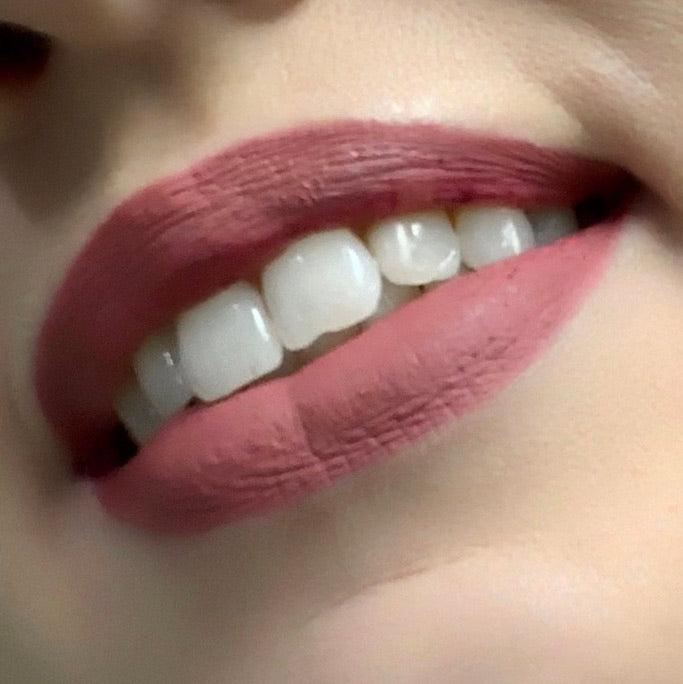 #Gigi Selfie Cosmetics Matte Liquid Lipstick
