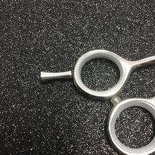 Left 5.5” Thinning Professional Scissors classic
